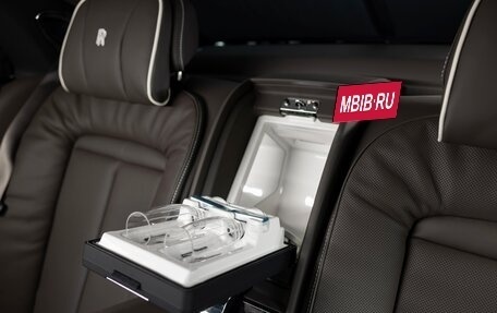 Rolls-Royce Ghost Series II рестайлинг, 2026 год, 68 351 104 рублей, 28 фотография