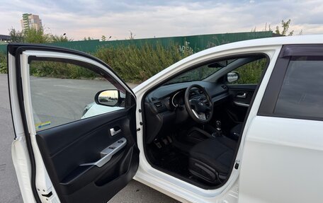 KIA Rio III рестайлинг, 2013 год, 900 000 рублей, 7 фотография