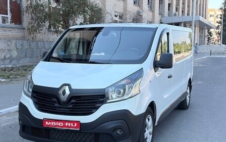 Renault Trafic, 2015 год, 2 000 000 рублей, 1 фотография