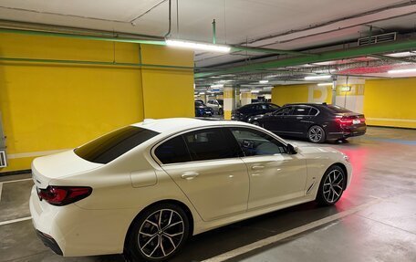 BMW 5 серия, 2020 год, 5 650 000 рублей, 2 фотография