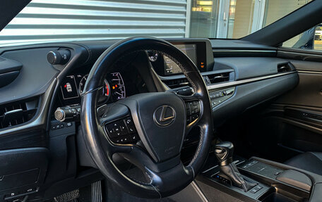 Lexus ES VII, 2020 год, 3 999 000 рублей, 17 фотография