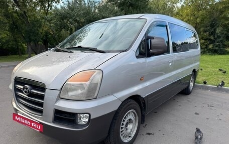 Hyundai Starex I рестайлинг, 2007 год, 720 000 рублей, 3 фотография