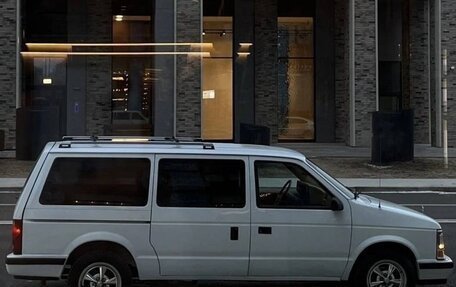 Dodge Caravan II, 1990 год, 700 000 рублей, 2 фотография
