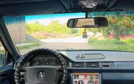 Mercedes-Benz W124, 1988 год, 290 000 рублей, 5 фотография