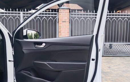 Hyundai Solaris II рестайлинг, 2021 год, 1 430 000 рублей, 17 фотография