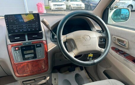 Toyota Gaia, 2002 год, 709 000 рублей, 18 фотография