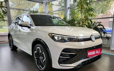 Volkswagen Tiguan, 2024 год, 4 490 000 рублей, 22 фотография