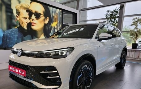 Volkswagen Tiguan, 2024 год, 4 490 000 рублей, 23 фотография