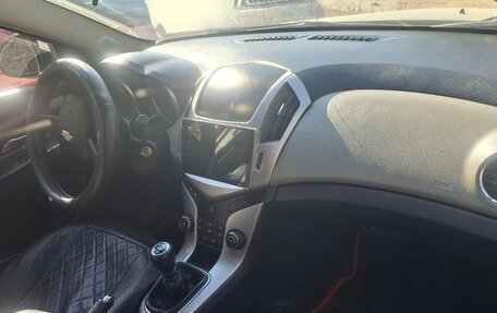 Chevrolet Cruze II, 2013 год, 690 000 рублей, 9 фотография