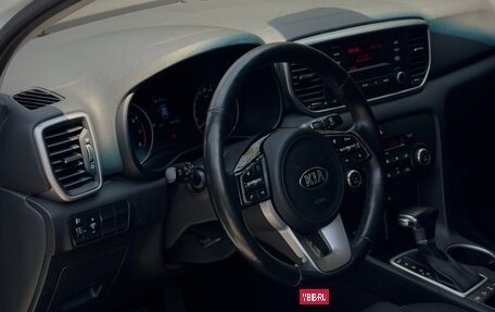 KIA Sportage IV рестайлинг, 2021 год, 1 800 000 рублей, 20 фотография
