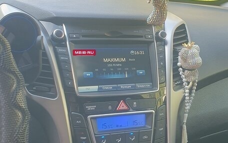 Hyundai i30 II рестайлинг, 2012 год, 995 000 рублей, 9 фотография