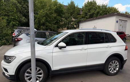 Volkswagen Tiguan II, 2017 год, 2 750 000 рублей, 3 фотография