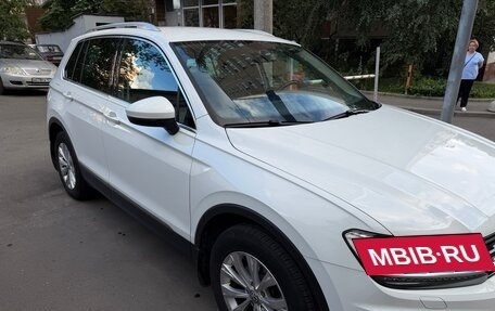 Volkswagen Tiguan II, 2017 год, 2 750 000 рублей, 4 фотография