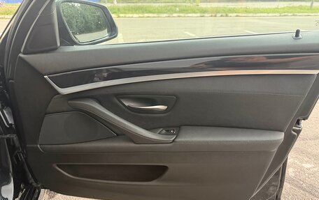 BMW 5 серия, 2014 год, 1 990 000 рублей, 26 фотография