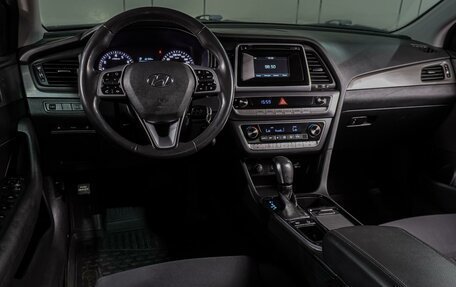 Hyundai Sonata VII, 2018 год, 1 899 000 рублей, 6 фотография