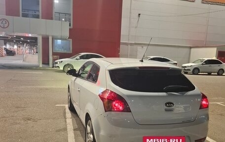 KIA cee'd I рестайлинг, 2009 год, 700 000 рублей, 7 фотография