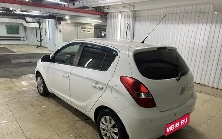 Hyundai i20 IB рестайлинг, 2010 год, 320 000 рублей, 4 фотография