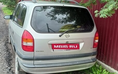 Opel Zafira A рестайлинг, 2002 год, 300 000 рублей, 3 фотография