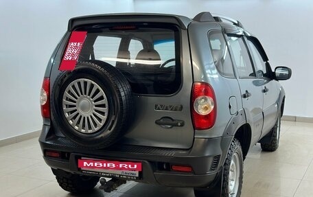 Chevrolet Niva I рестайлинг, 2011 год, 410 000 рублей, 4 фотография