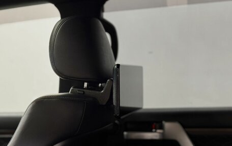 Toyota Land Cruiser 200, 2018 год, 7 400 000 рублей, 13 фотография