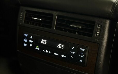 Toyota Land Cruiser 200, 2018 год, 7 400 000 рублей, 22 фотография