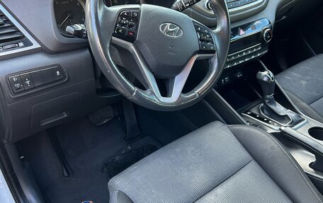 Hyundai Tucson III, 2018 год, 1 960 000 рублей, 8 фотография