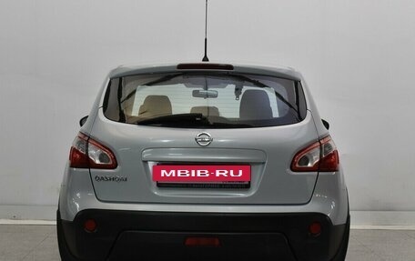 Nissan Qashqai, 2010 год, 890 000 рублей, 3 фотография