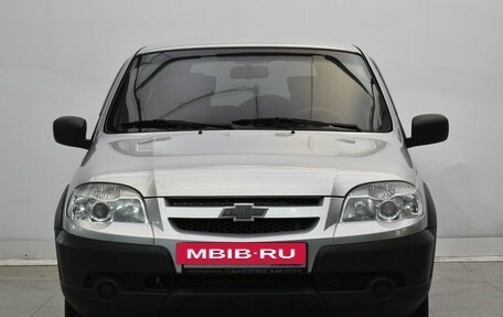 Chevrolet Niva I рестайлинг, 2019 год, 830 000 рублей, 2 фотография