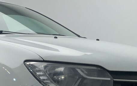 Renault Logan II, 2019 год, 600 000 рублей, 9 фотография
