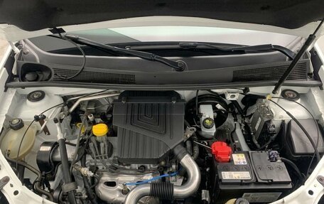 Renault Logan II, 2019 год, 600 000 рублей, 14 фотография