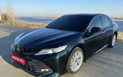 Toyota Camry, 2018 год, 2 700 000 рублей, 1 фотография