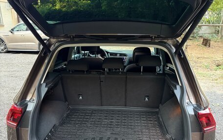 Volkswagen Tiguan II, 2018 год, 2 100 000 рублей, 7 фотография