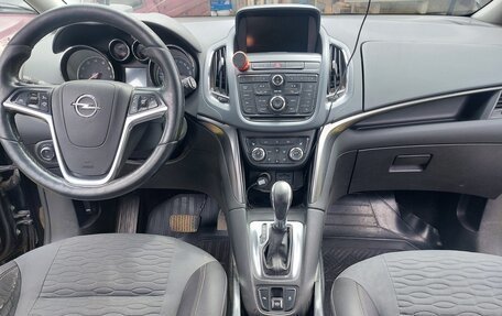 Opel Zafira C рестайлинг, 2013 год, 800 000 рублей, 9 фотография