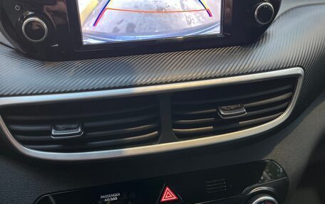Hyundai Tucson III, 2019 год, 2 180 000 рублей, 16 фотография