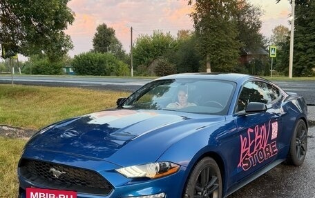 Ford Mustang VI рестайлинг, 2018 год, 2 550 000 рублей, 3 фотография