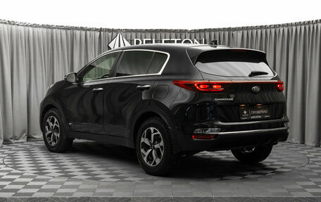 KIA Sportage IV рестайлинг, 2020 год, 2 299 000 рублей, 5 фотография