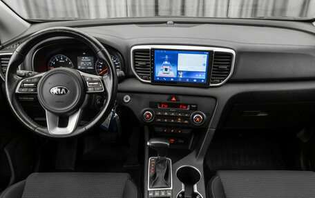 KIA Sportage IV рестайлинг, 2020 год, 2 299 000 рублей, 8 фотография