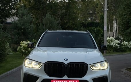 BMW X5, 2019 год, 5 877 000 рублей, 2 фотография