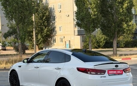 KIA Optima IV, 2017 год, 2 000 000 рублей, 4 фотография