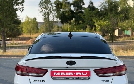 KIA Optima IV, 2017 год, 2 000 000 рублей, 5 фотография