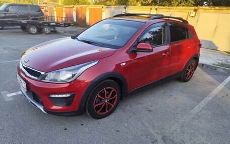 KIA Rio IV, 2018 год, 1 300 000 рублей, 2 фотография