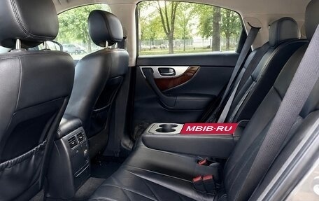 Infiniti FX II, 2011 год, 1 600 000 рублей, 6 фотография