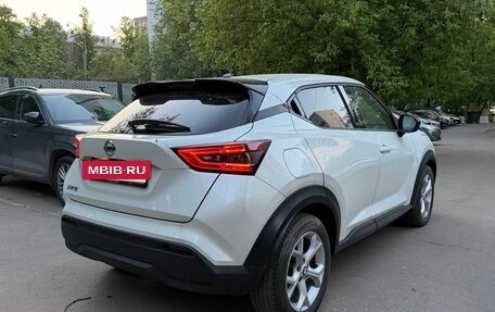 Nissan Juke II, 2019 год, 1 800 000 рублей, 3 фотография