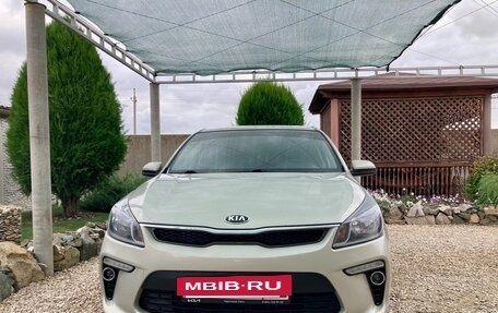 KIA Rio IV, 2019 год, 1 200 000 рублей, 3 фотография