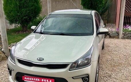 KIA Rio IV, 2019 год, 1 200 000 рублей, 4 фотография