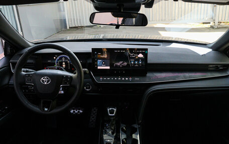 Toyota Camry, 2025 год, 3 980 000 рублей, 9 фотография