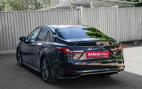 Toyota Camry, 2025 год, 3 980 000 рублей, 4 фотография
