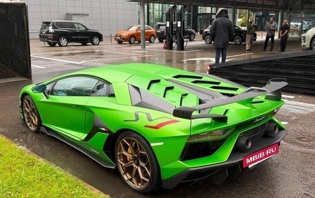 Lamborghini Aventador I рестайлинг, 2020 год, 58 000 000 рублей, 4 фотография