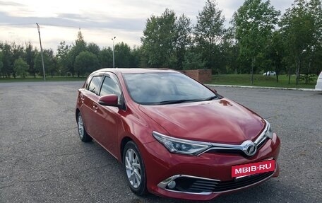 Toyota Auris II, 2016 год, 980 000 рублей, 9 фотография