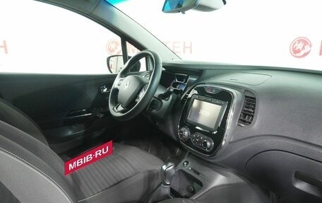 Renault Kaptur I рестайлинг, 2017 год, 1 429 000 рублей, 10 фотография